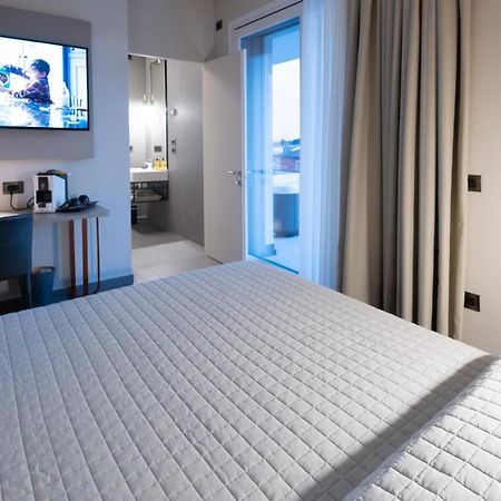 Hotel Bbcube à Porto Viro Extérieur photo