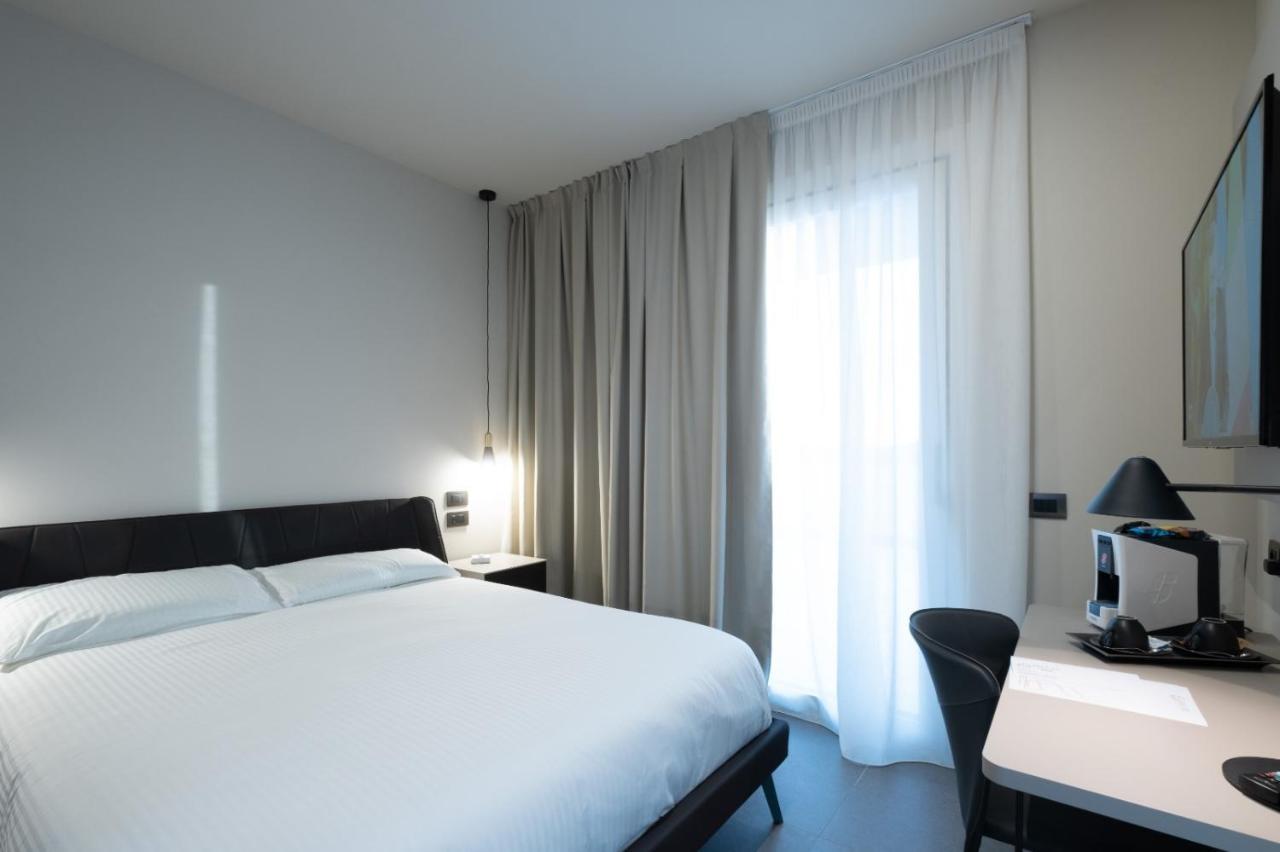 Hotel Bbcube à Porto Viro Extérieur photo
